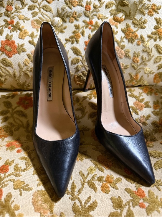 Manolo Blahnik Shoes - Manolo Blahnik BB Black leather Stiletto Pumps